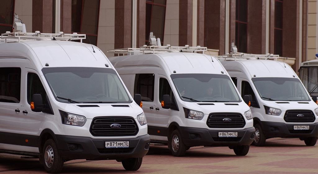 Gps tracking fleet vehicles